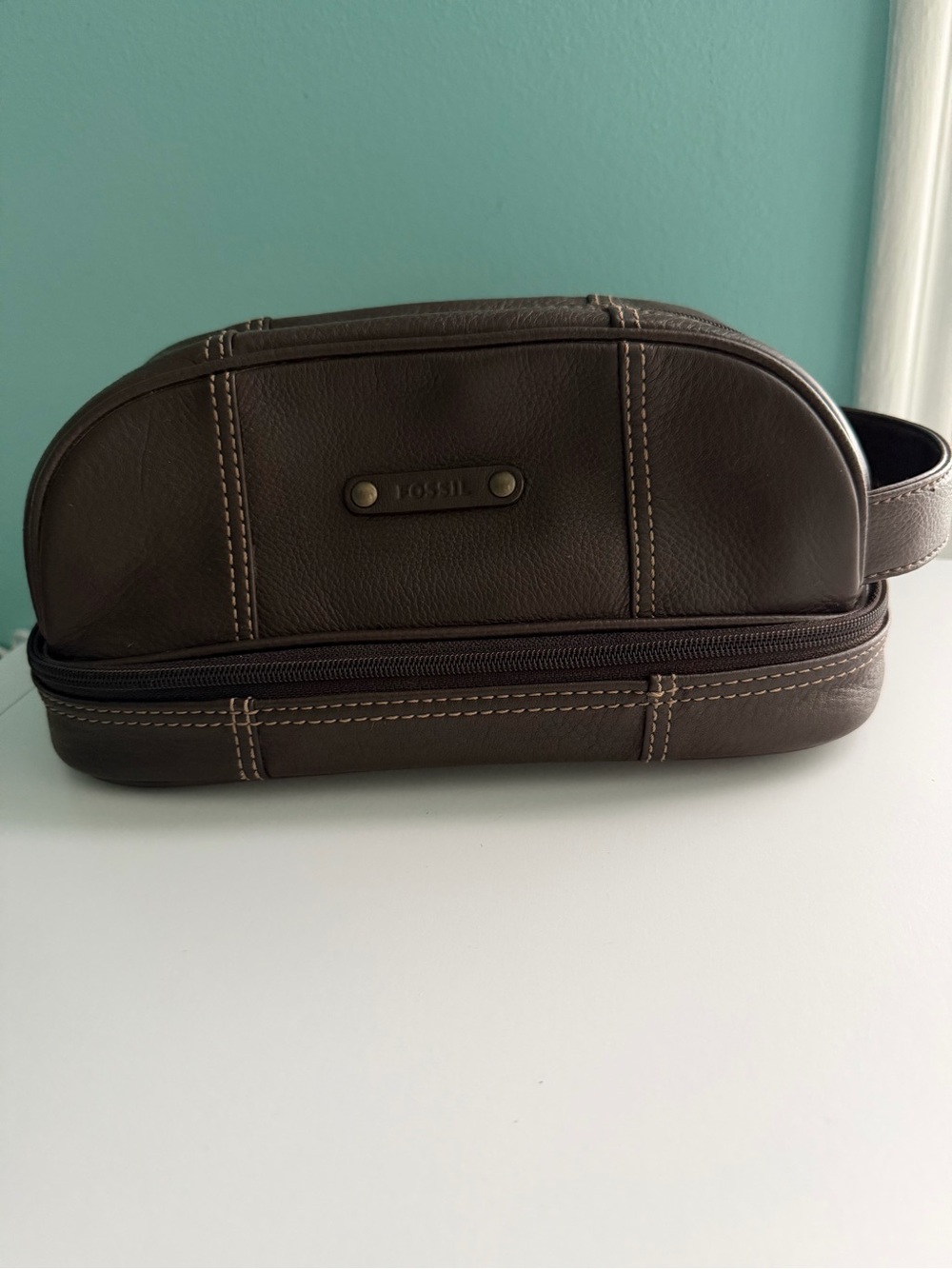 Vintage Fossil Brown Pebbled Leather Dual Zip Dopp Kit